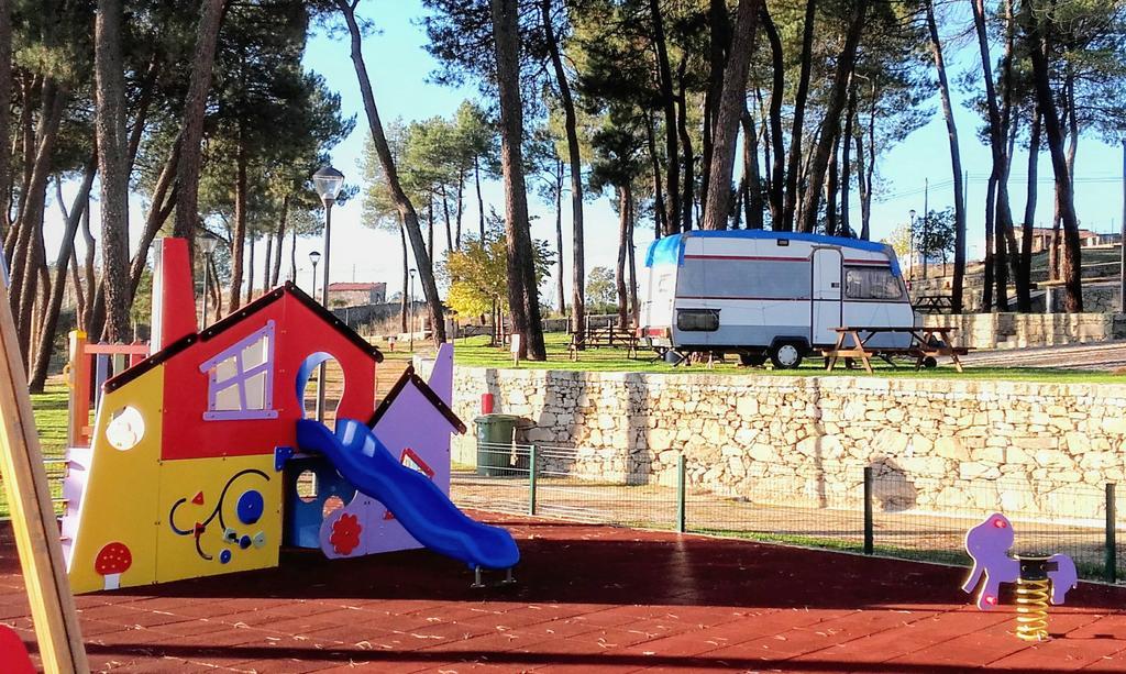 Douro Camping Міранда-ду-Дору Екстер'єр фото